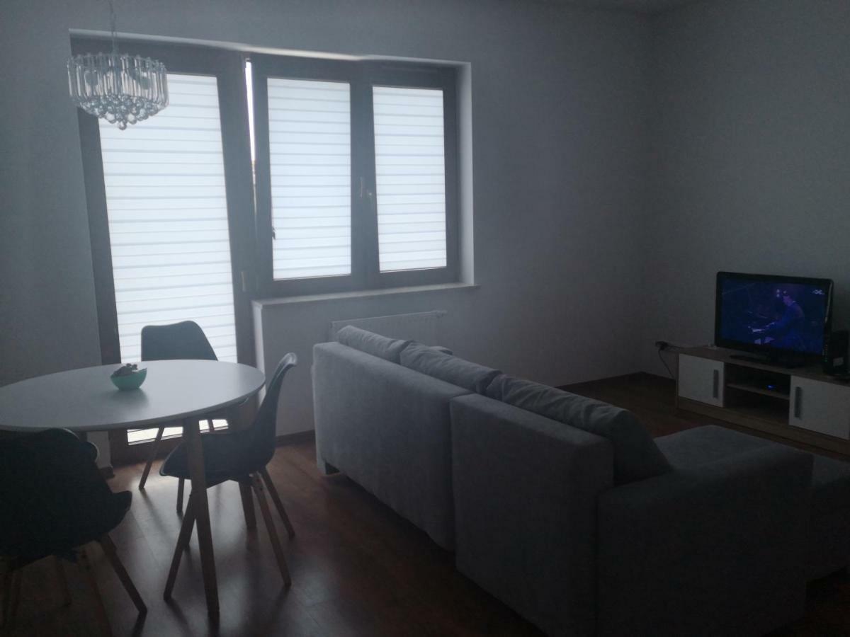 Apartament Przy Aquaparku Apartman Radom Kültér fotó